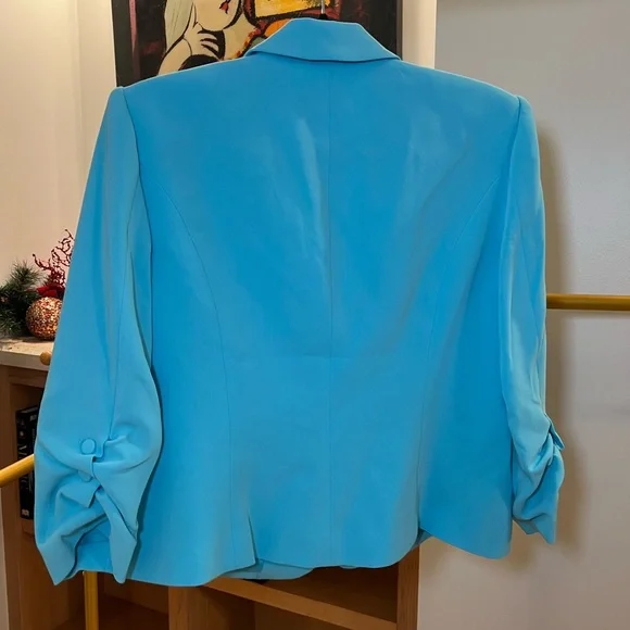 NEW WITH TAGS! Cinq a Sept Petite Khloe Blazer in Cyan - Picture 8 of 9